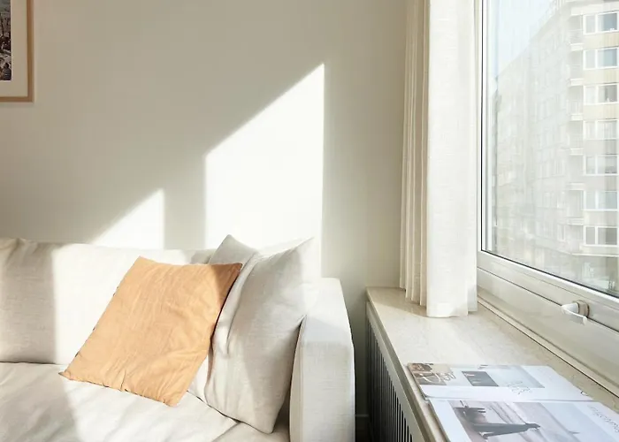 “early Sun” Ostend